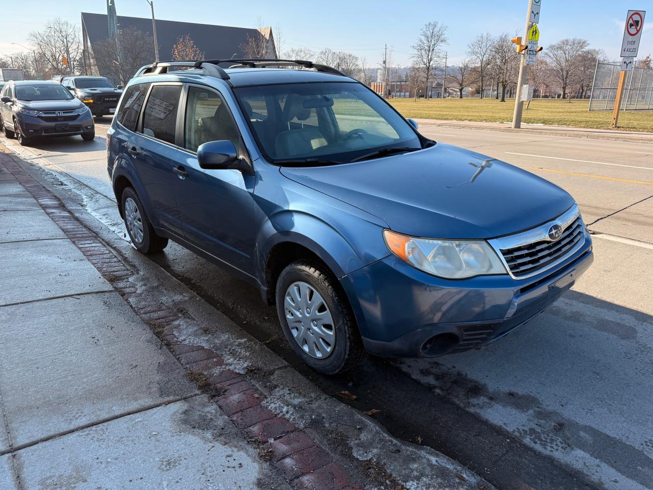 2010 Subaru Forester 5dr Wgn Man 2.5X Sport Photo4