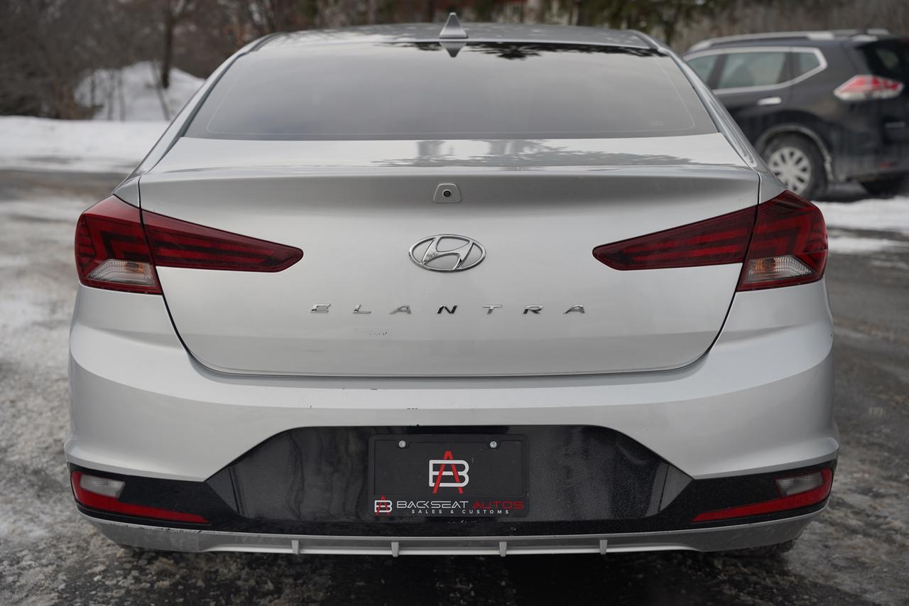 2019 Hyundai Elantra Limited Photo