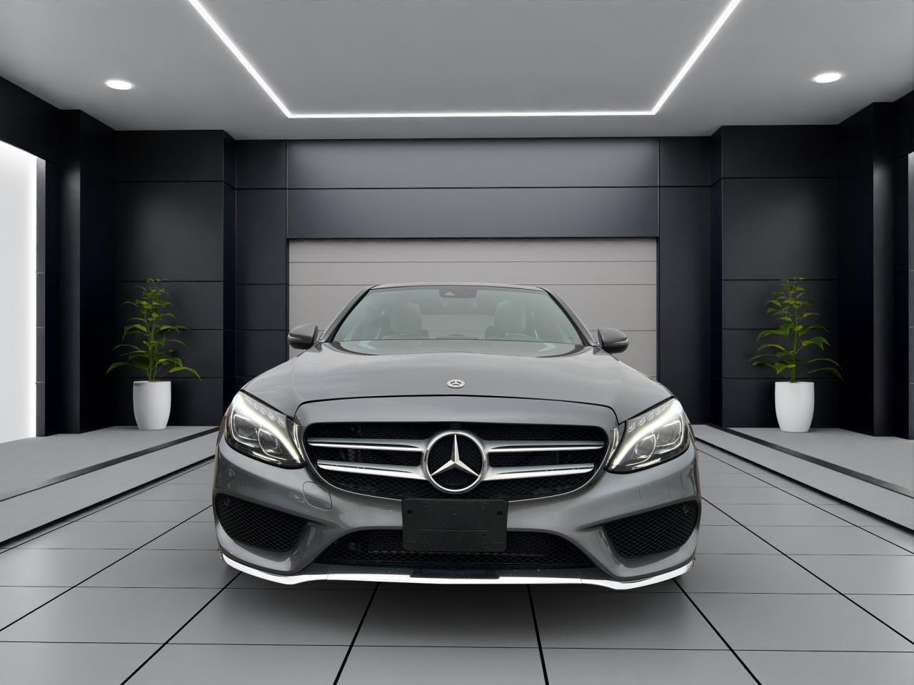 2018 Mercedes-Benz C-Class C300 4MATIC - AMG PKG - SUNROOF - LEATHER !! Photo