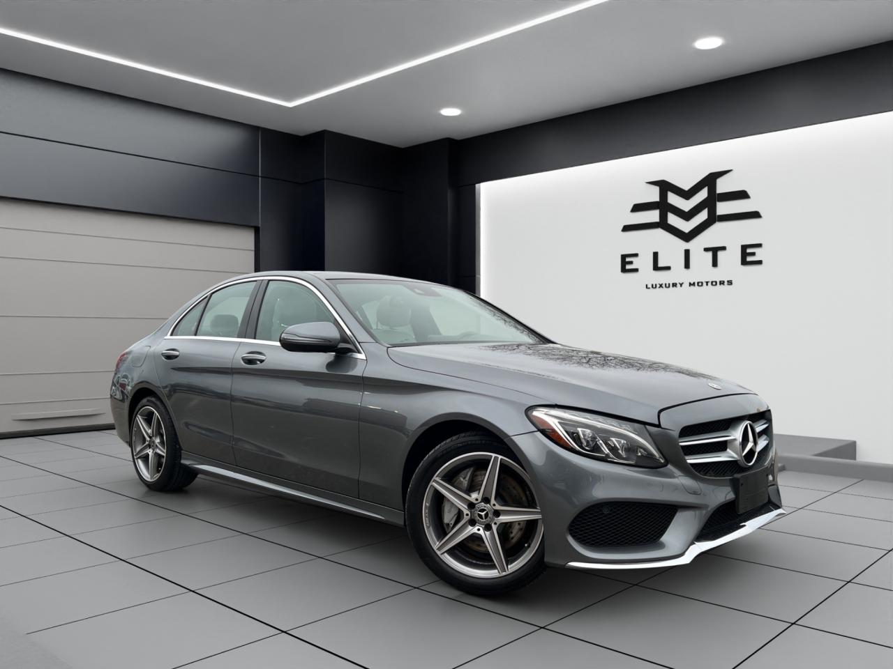 2018 Mercedes-Benz C-Class C300 4MATIC - AMG PKG - SUNROOF - LEATHER !! Photo