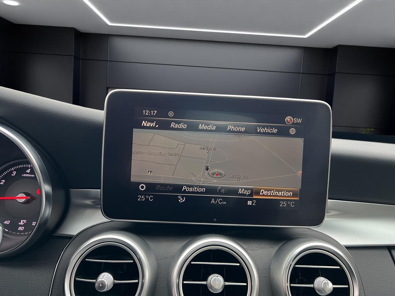 2018 Mercedes-Benz C-Class C300 4MATIC - AMG PKG - SUNROOF - LEATHER !! Photo