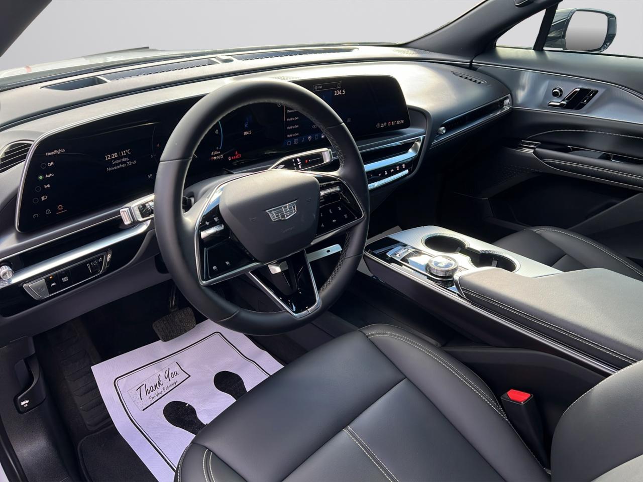 2024 Cadillac LYRIQ TECH - 55,000KMS - LEATHER - REVERSE CAMERA !!! Photo