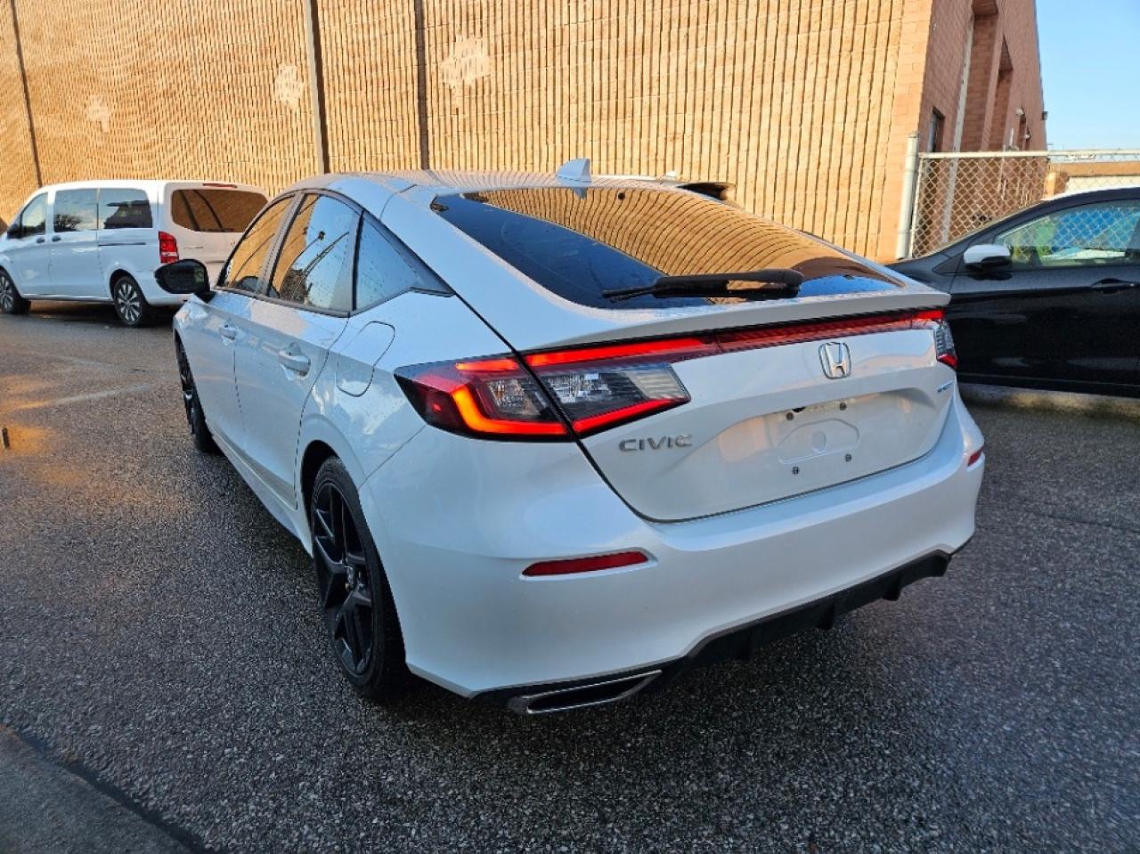 2023 Honda Civic SPORT-SURNOOF-AUTOMATIC-CERTIFIED Photo