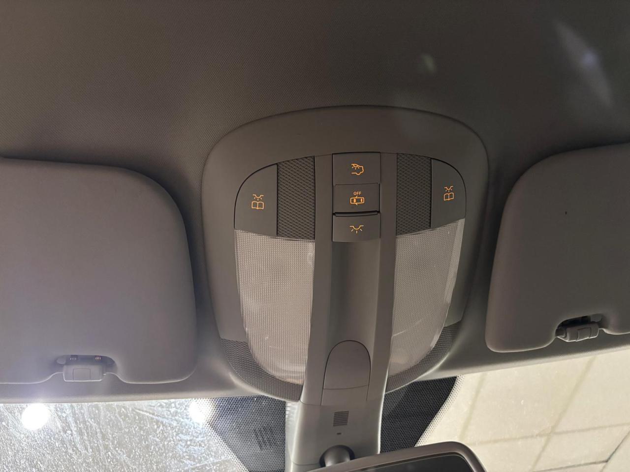 2006 Mercedes-Benz R-Class 4dr 4MATIC 5.0L - 16 SERVICE RECORDS Photo