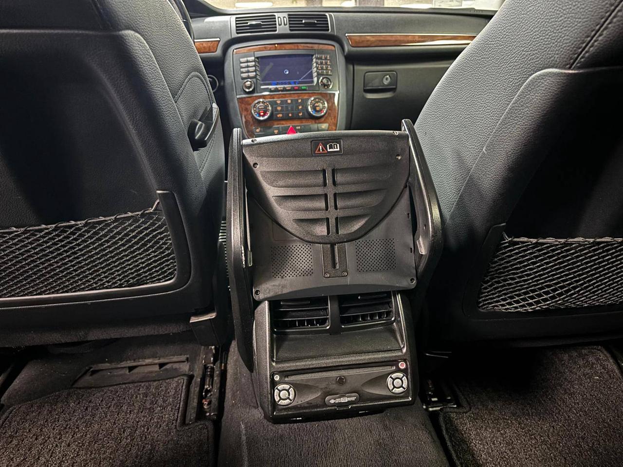 2006 Mercedes-Benz R-Class 4dr 4MATIC 5.0L - 16 SERVICE RECORDS Photo