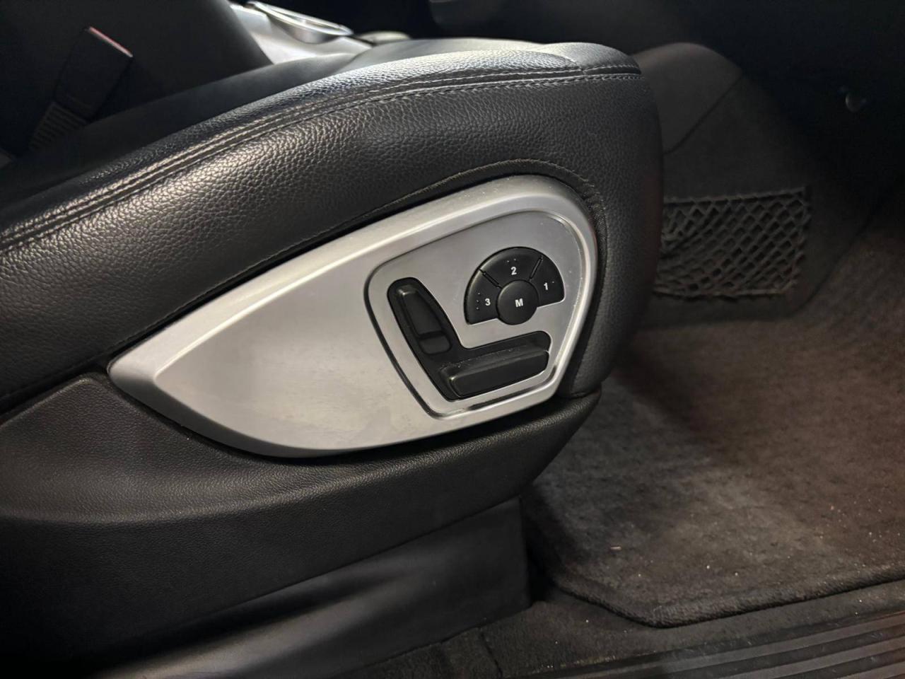 2006 Mercedes-Benz R-Class 4dr 4MATIC 5.0L - 16 SERVICE RECORDS Photo