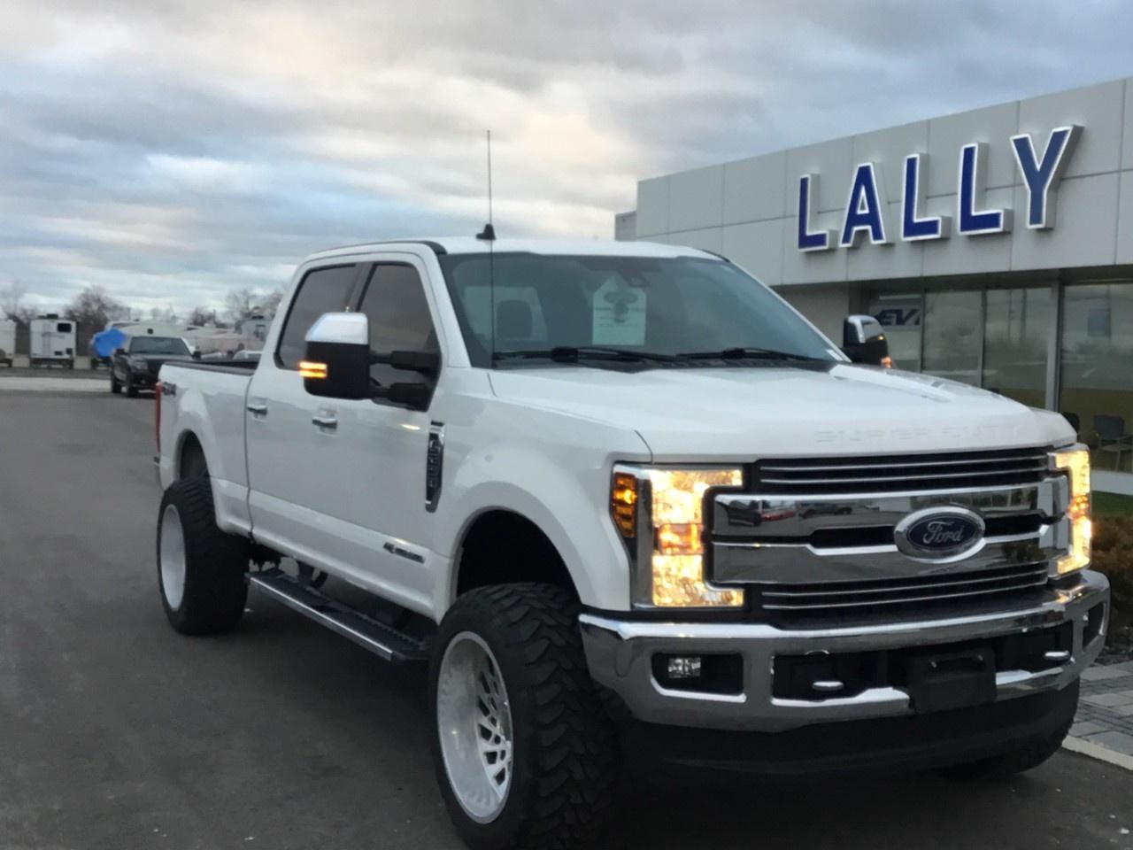 Used 2019 Ford F-250 Super Duty SRW LARIAT 4WD CREW CAB 6.75' BOX for sale in Tilbury, ON