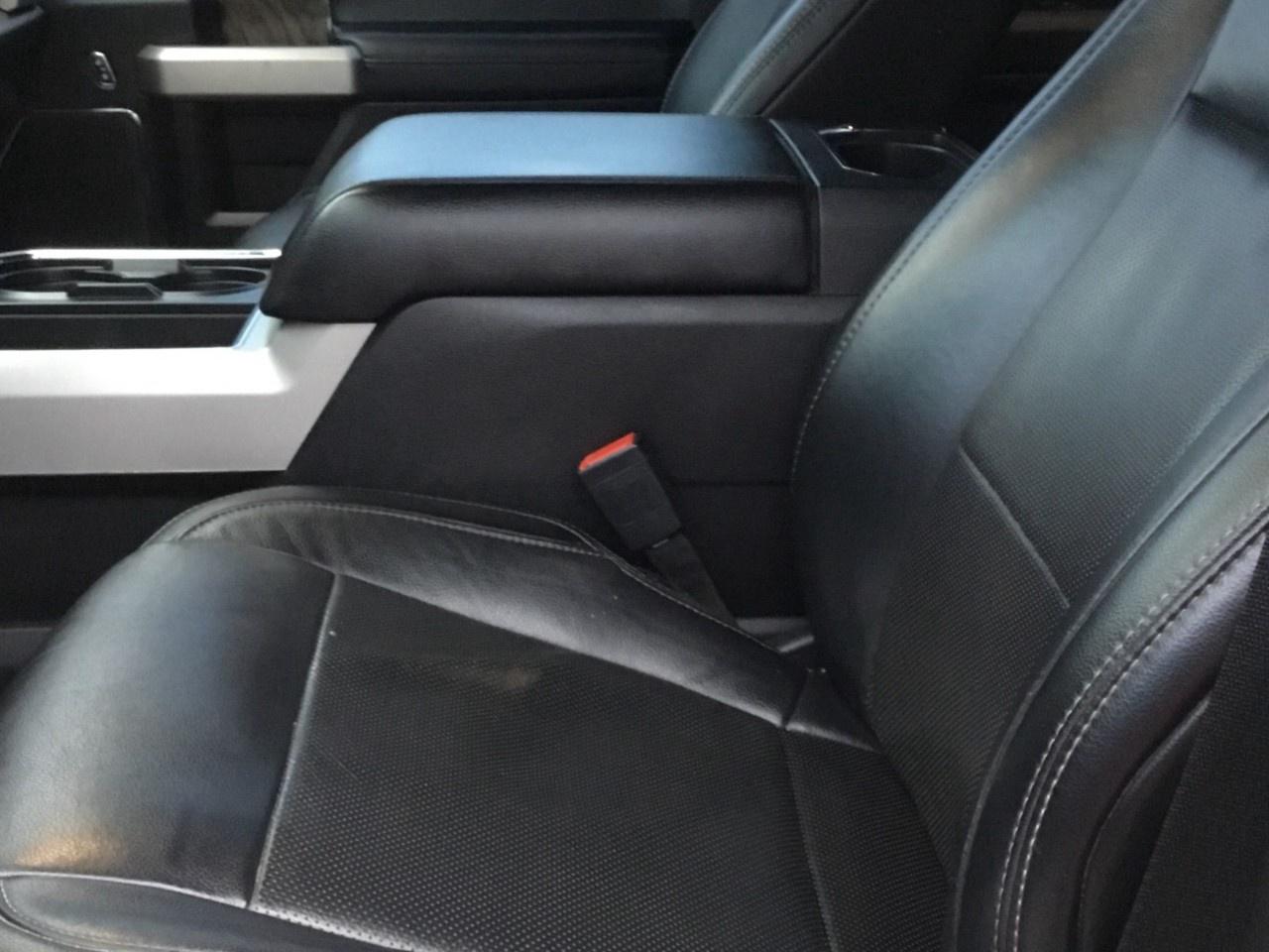 2019 Ford F-250 Super Duty SRW LARIAT 4WD CREW CAB 6.75' BOX Photo