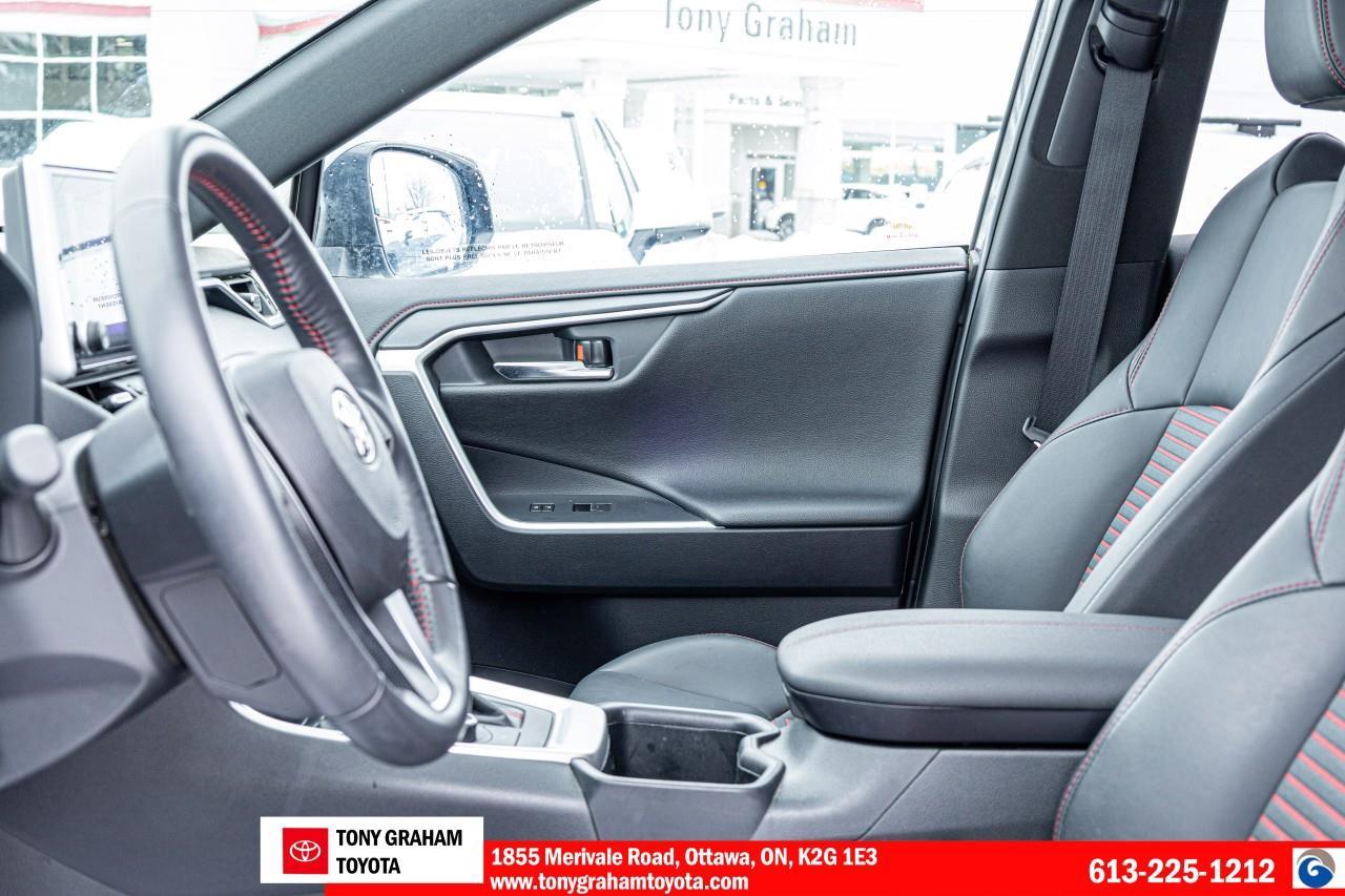 2024 Toyota RAV4 Prime XSE Photo