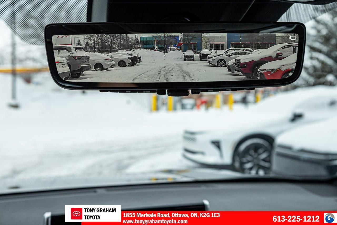 2024 Toyota RAV4 Prime XSE Photo