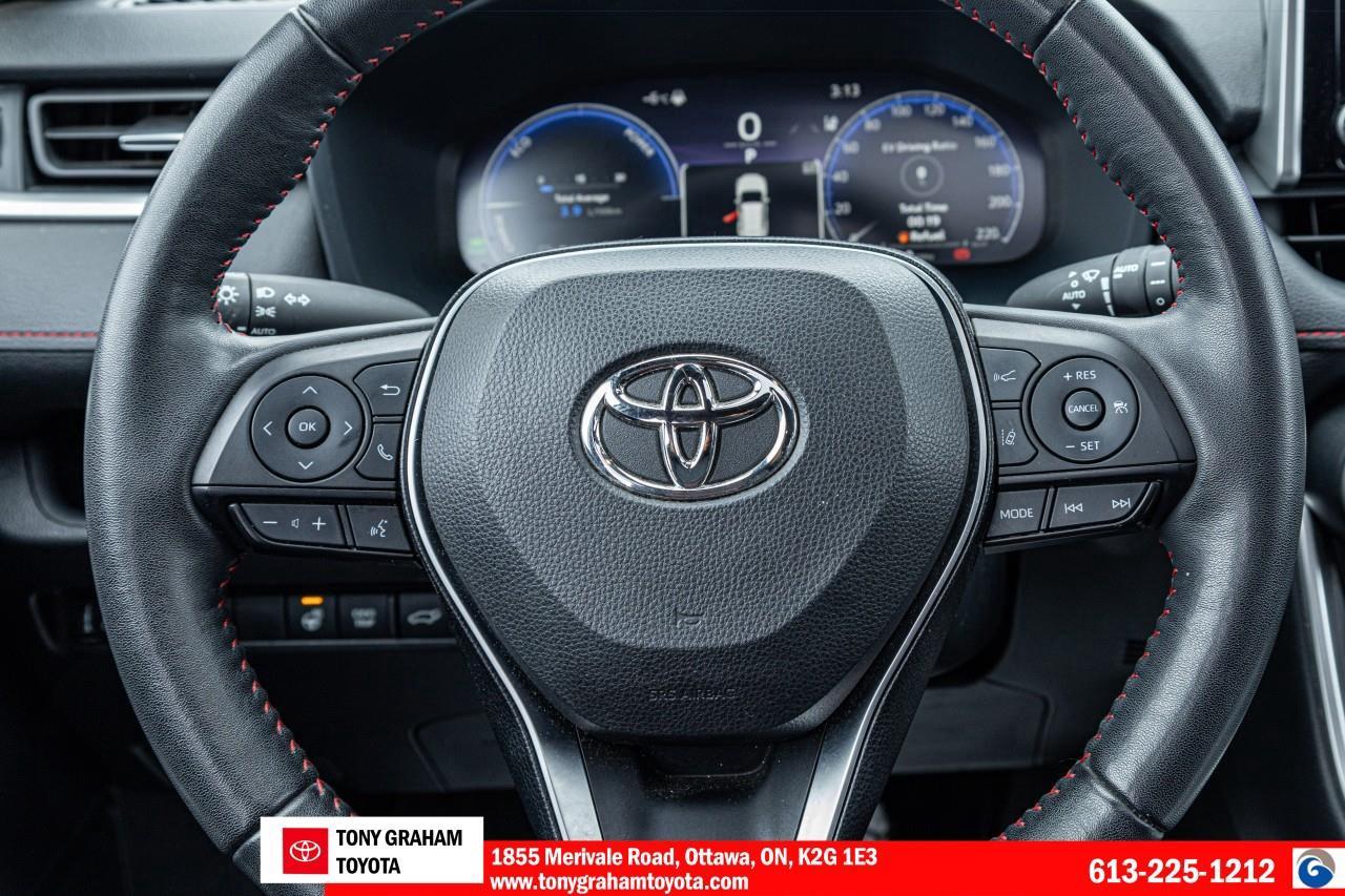 2024 Toyota RAV4 Prime XSE Photo