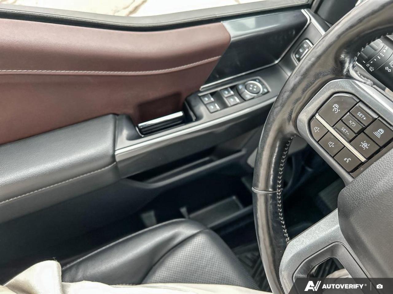 2023 Ford F-150 Lariat SUNROOF LEATHER CREW CAB 4X4 CERTIFIED Photo