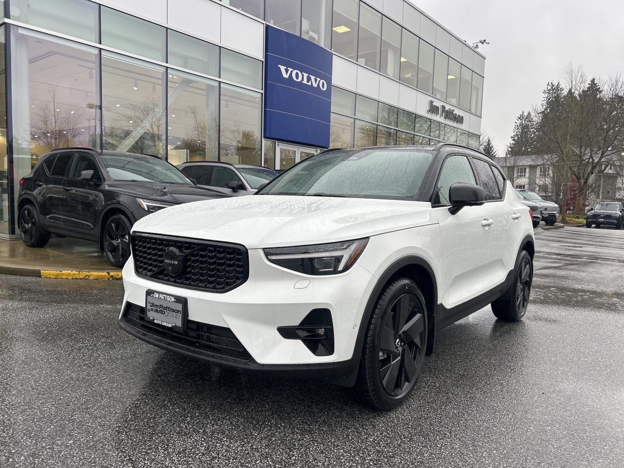 Price includes freight & PDI, documentation fee ($695), A/C levy ($100), and tire levy (up to $32.50). If applicable, dealer-installed accessories may be included. Finance/lease placement fee ($695), bank lease fee ($350), and taxes are extra. Incentives and rebates are applied before or after taxes, as per terms. D#30601 Call 1-877-681-0875! Jim Pattison Volvo Cars Surrey sells & services new & used Volvo vehicles throughout the Lower Mainland. Financing available OAC