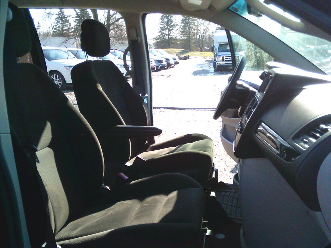 2015 Dodge Grand Caravan 4dr Wgn SE Photo