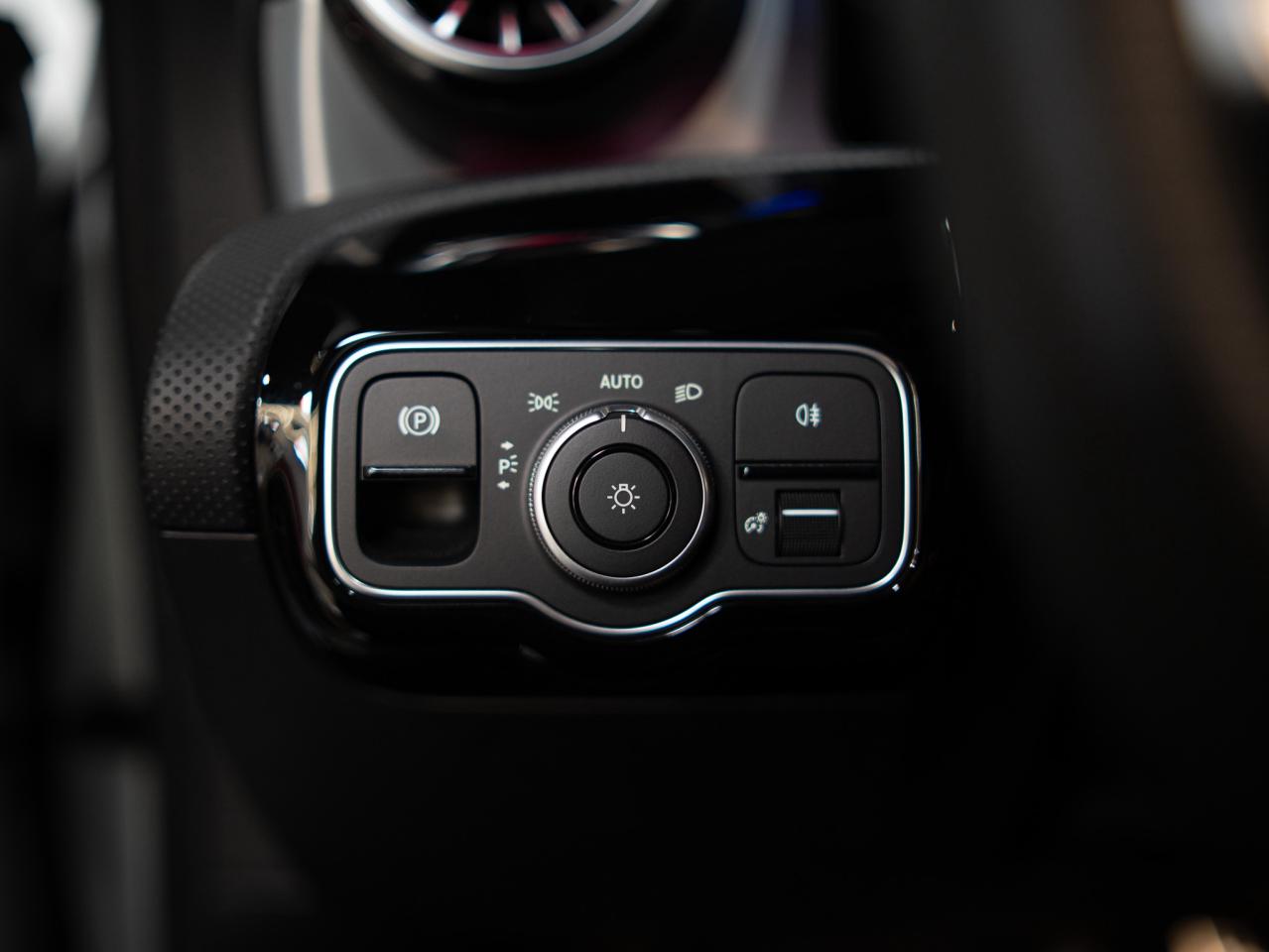 2023 Mercedes-Benz CLA-Class 35 | AMG | COUPE | PREMIUM PKG | 19 IN Photo