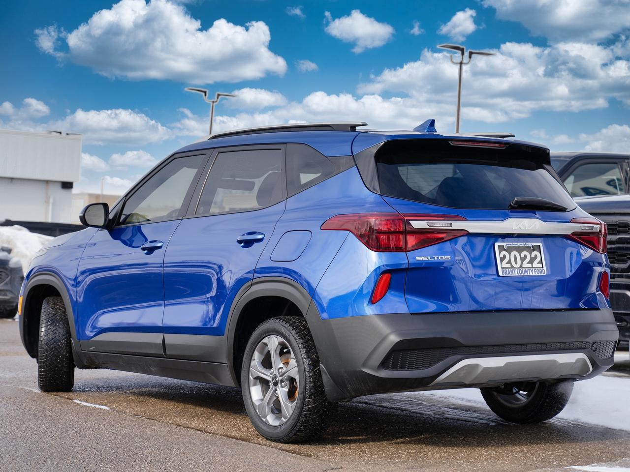 2022 Kia Seltos LX FWD/GREAT ON GAS!/VROOM VROOM!! Photo