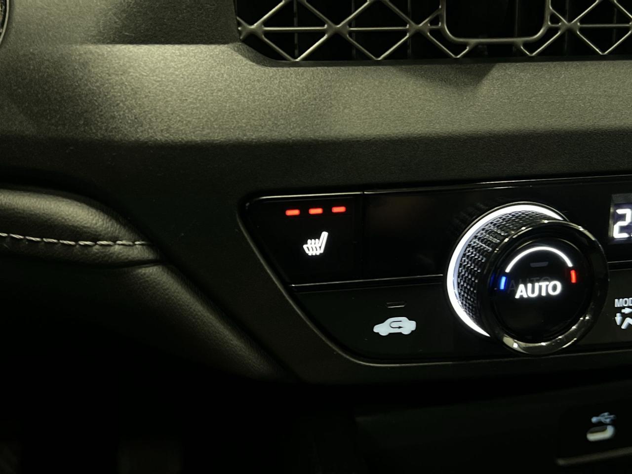 2023 Honda Accord SUNROOF | HTD SEATS | CARPLAY | REMOTE START | A/C Photo