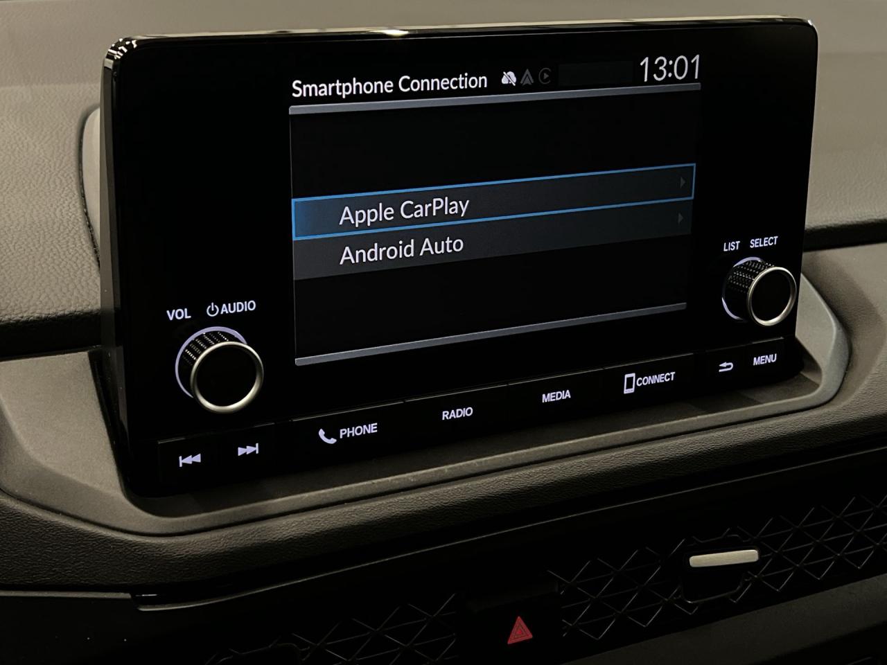 2023 Honda Accord SUNROOF | HTD SEATS | CARPLAY | REMOTE START | A/C Photo