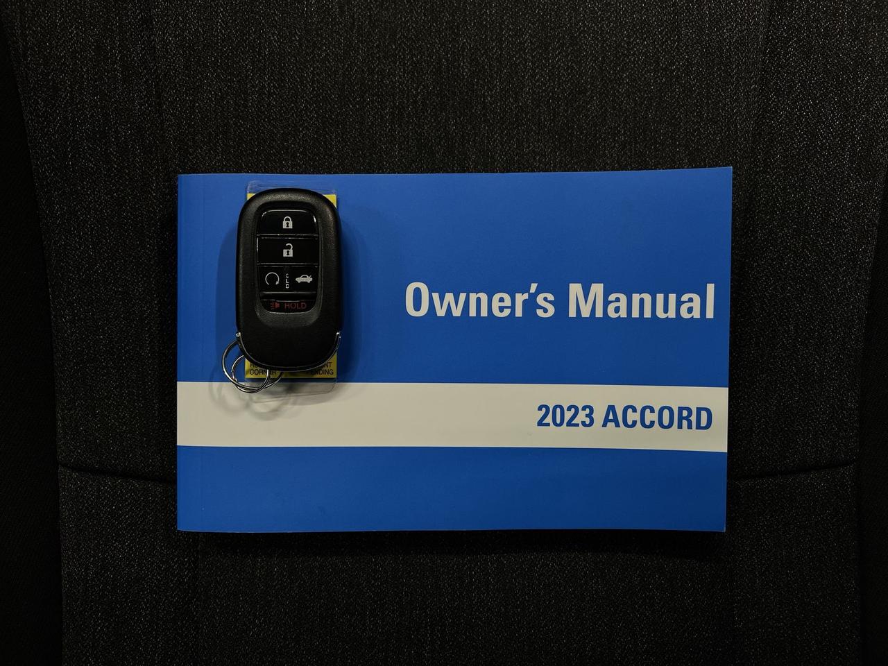 2023 Honda Accord SUNROOF | HTD SEATS | CARPLAY | REMOTE START | A/C Photo