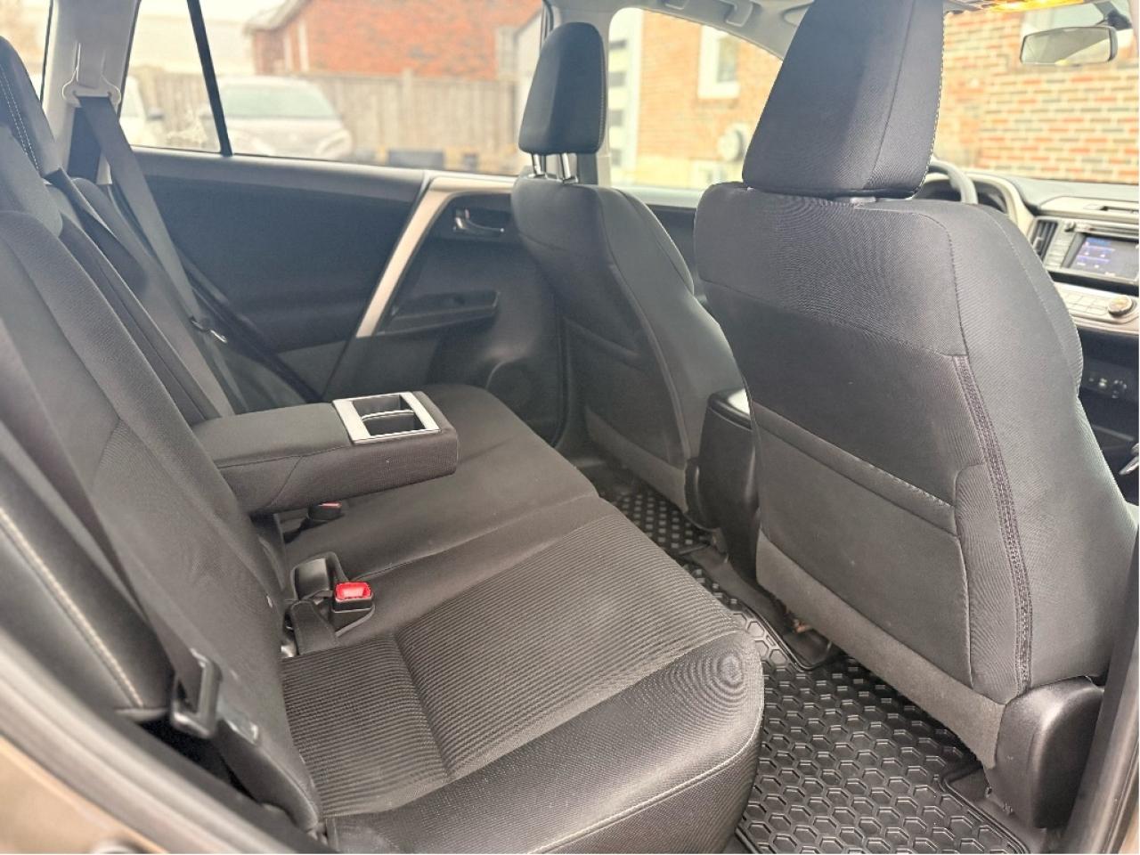 2015 Toyota RAV4 XLE, Very Well Maintained, Drives Great !! Photo