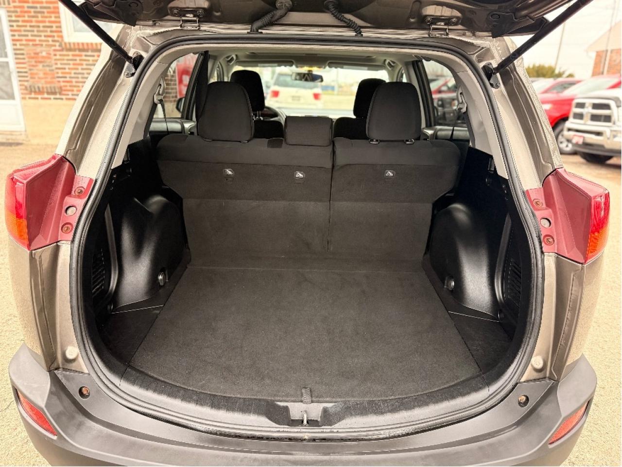 2015 Toyota RAV4 XLE, Very Well Maintained, Drives Great !! Photo