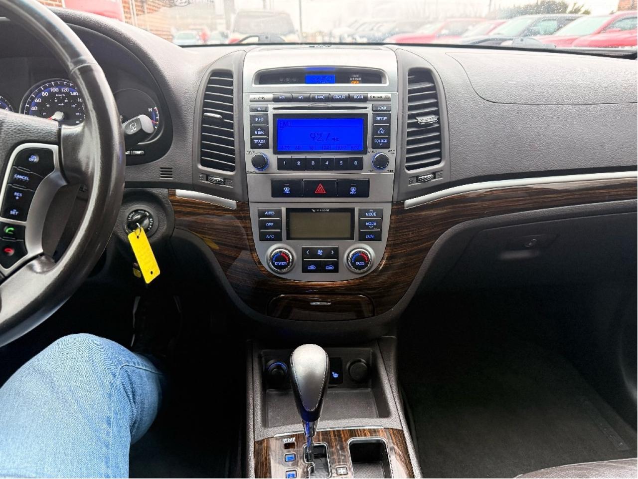 2012 Hyundai Santa Fe LIMITED Photo