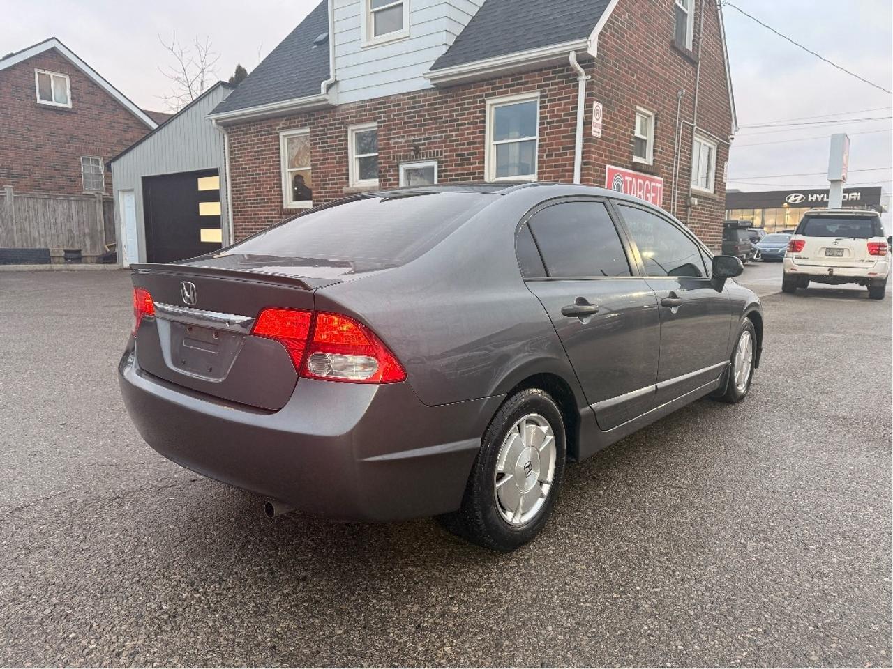 2009 Honda Civic DX-G Photo