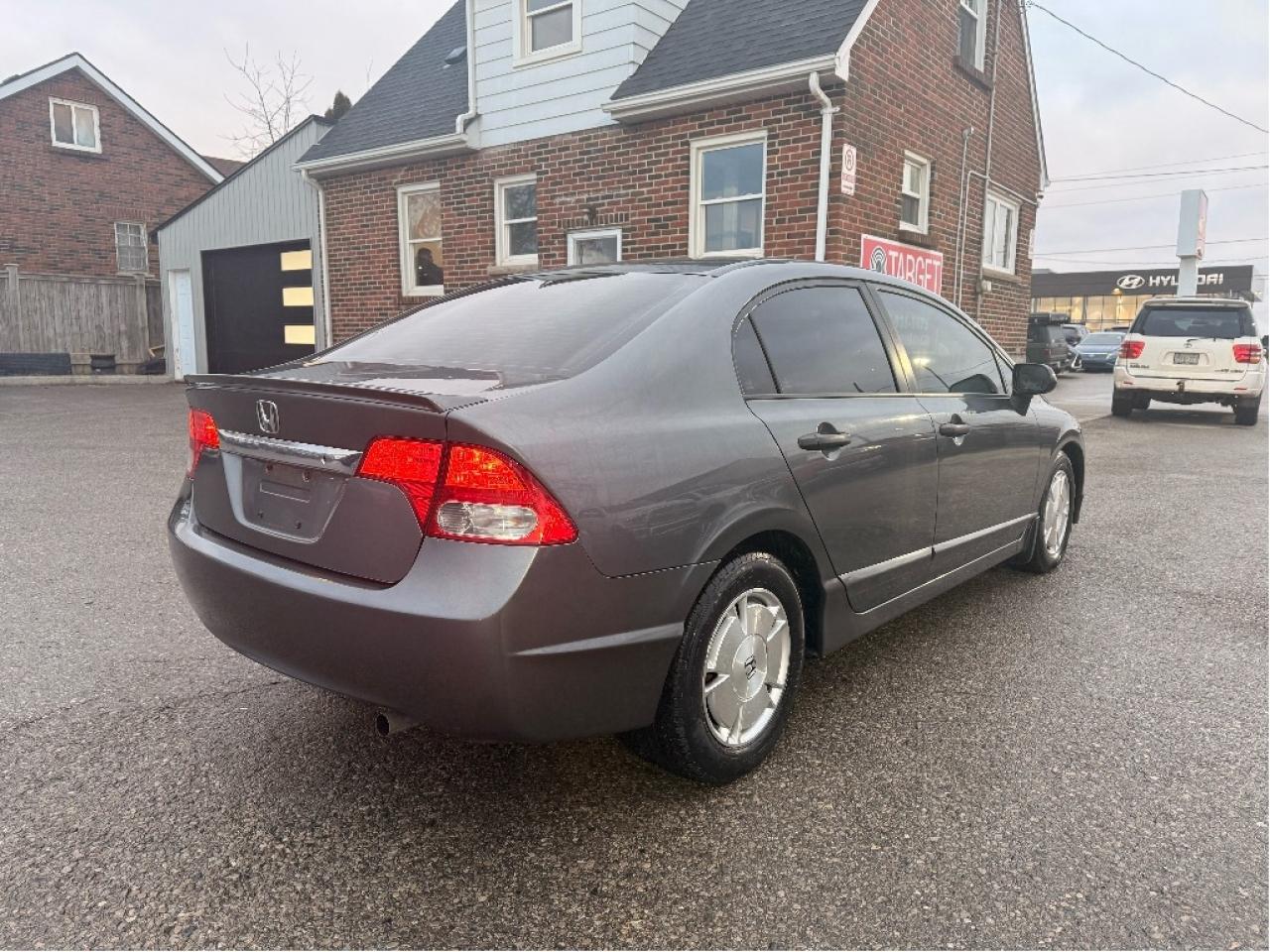 2009 Honda Civic DX-G Photo