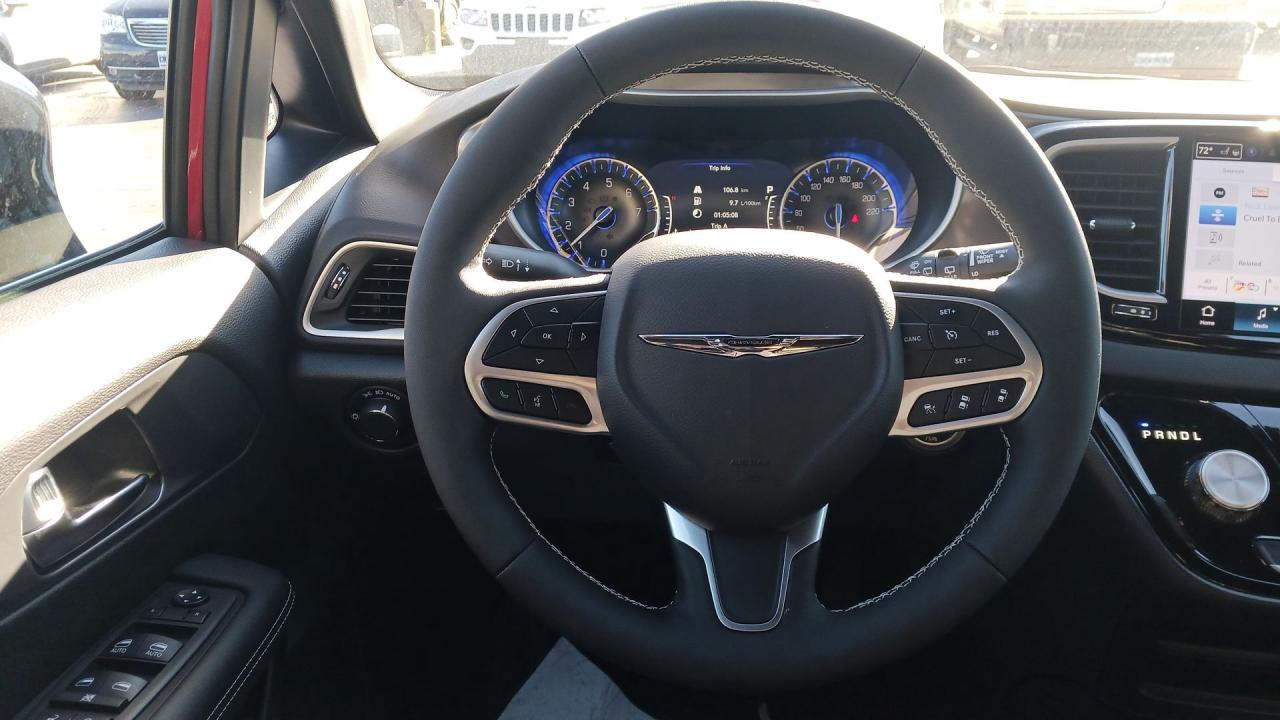 2025 Dodge Grand Caravan  Photo