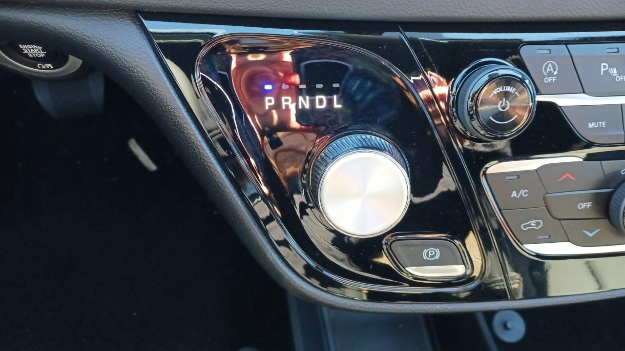 2025 Dodge Grand Caravan  Photo