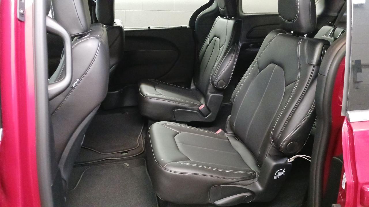 2025 Dodge Grand Caravan  Photo