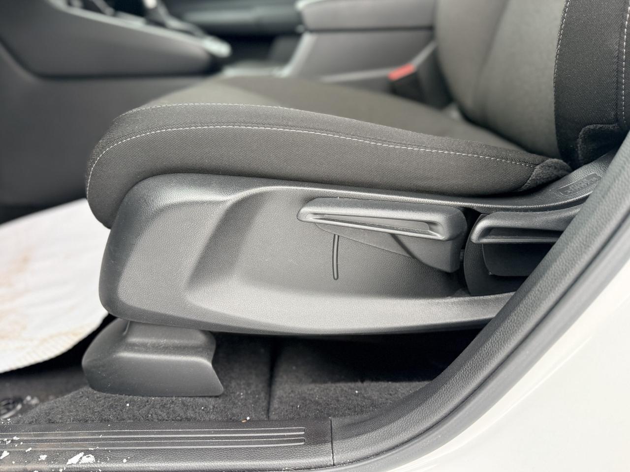 2025 Honda CR-V LX 2WD | BLUETOOTH | BLIND SPOT | REMOTE START  | Photo