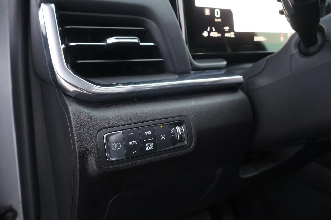 2025 GMC Terrain AWD Elevation | | Heated Steering | Photo