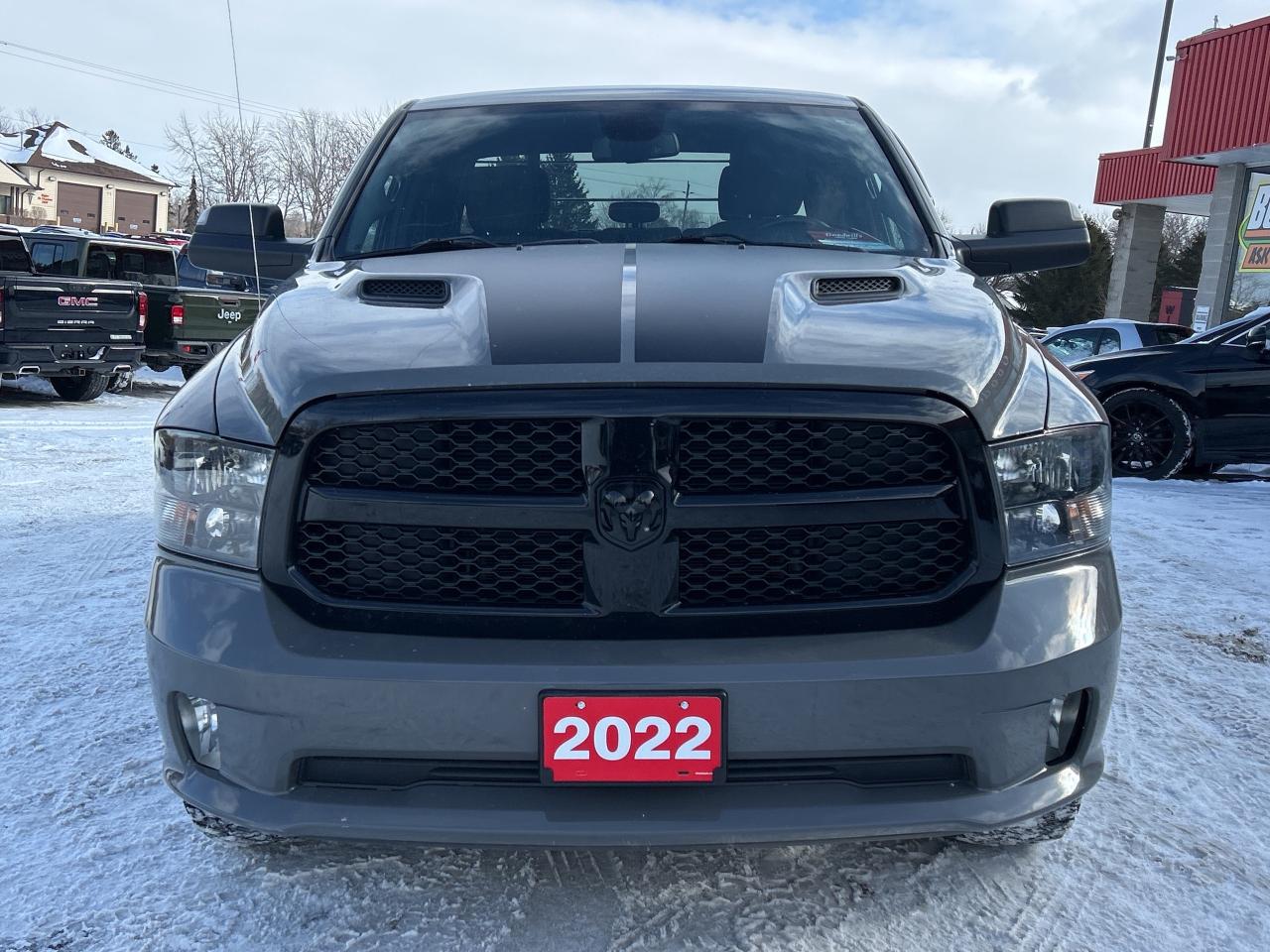 2022 RAM 1500 Classic CLEAN CARFAX, REMOTE START, HEATED STEERING WHEEL - Photo #9