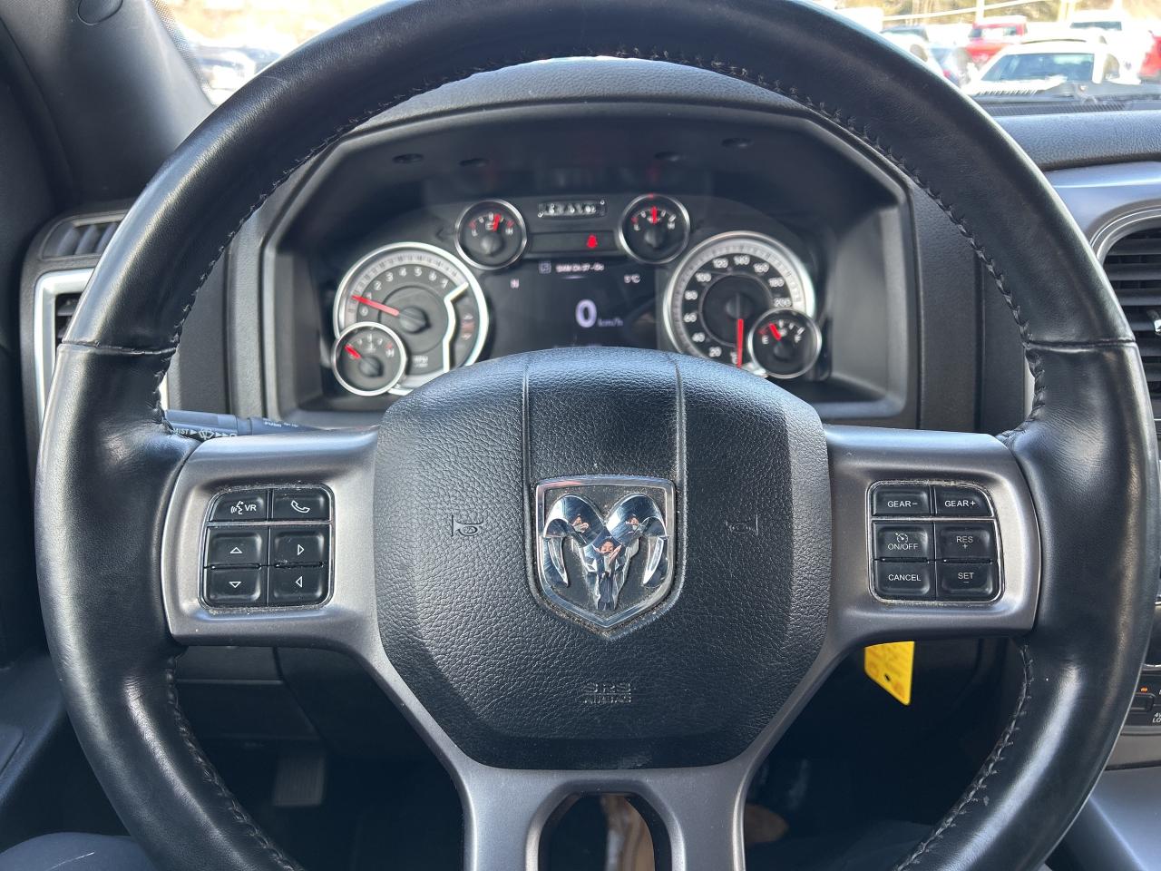 2022 RAM 1500 Classic CLEAN CARFAX, REMOTE START, HEATED STEERING WHEEL - Photo #15