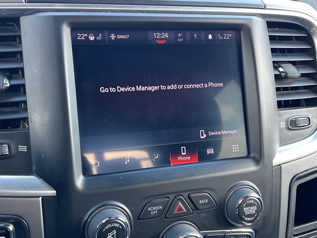 2022 RAM 1500 Classic CLEAN CARFAX, REMOTE START, HEATED STEERING WHEEL - Photo #21