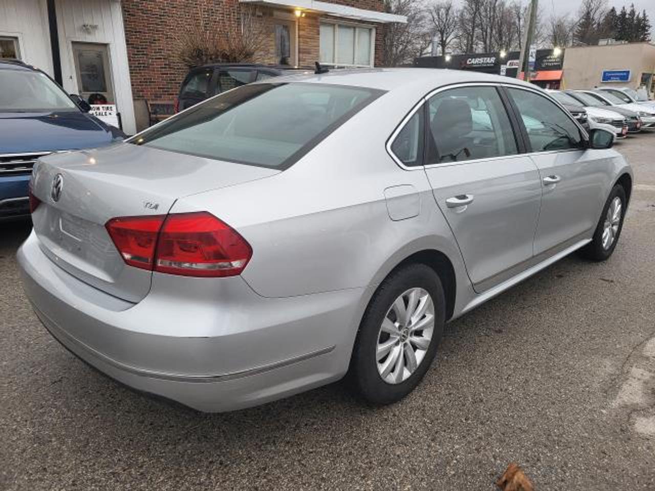 2015 Volkswagen Passat TDI TRENDLINE Photo2