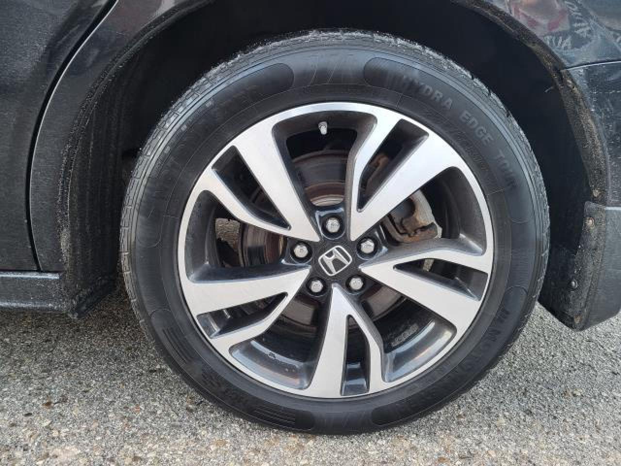 2018 Honda Odyssey Touring Photo