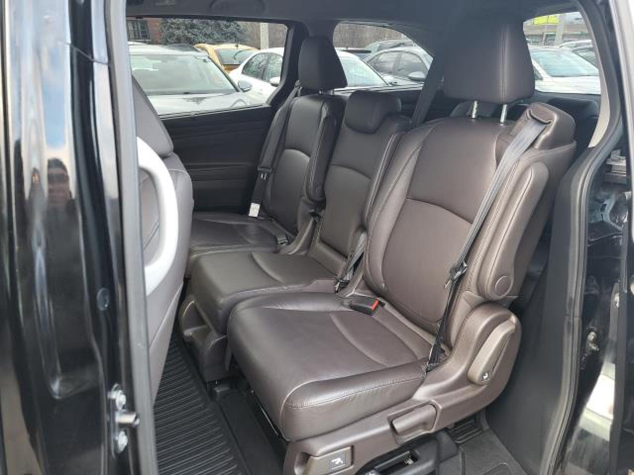 2018 Honda Odyssey Touring Photo