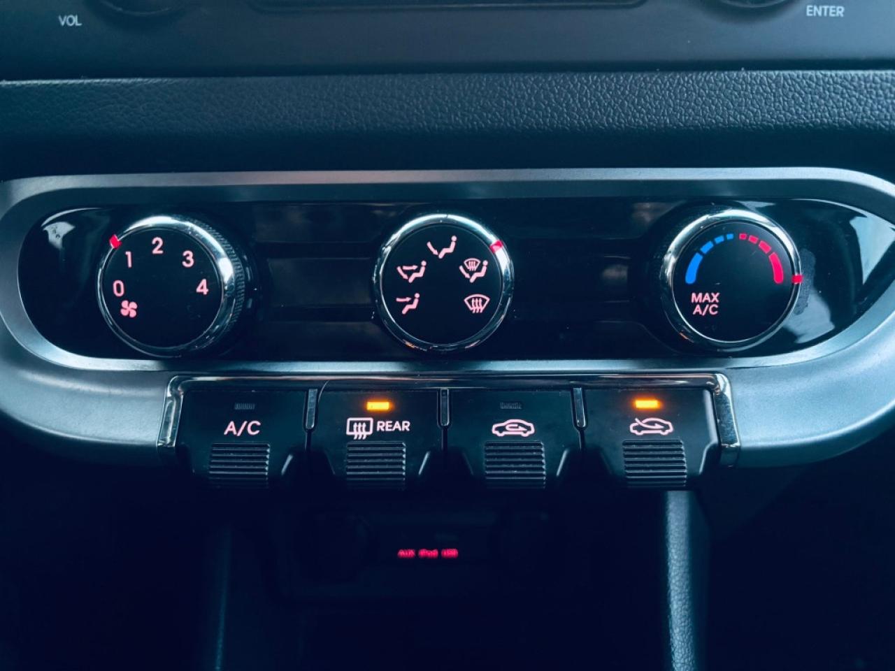 2013 Kia Rio LX 4dr Sedan Photo