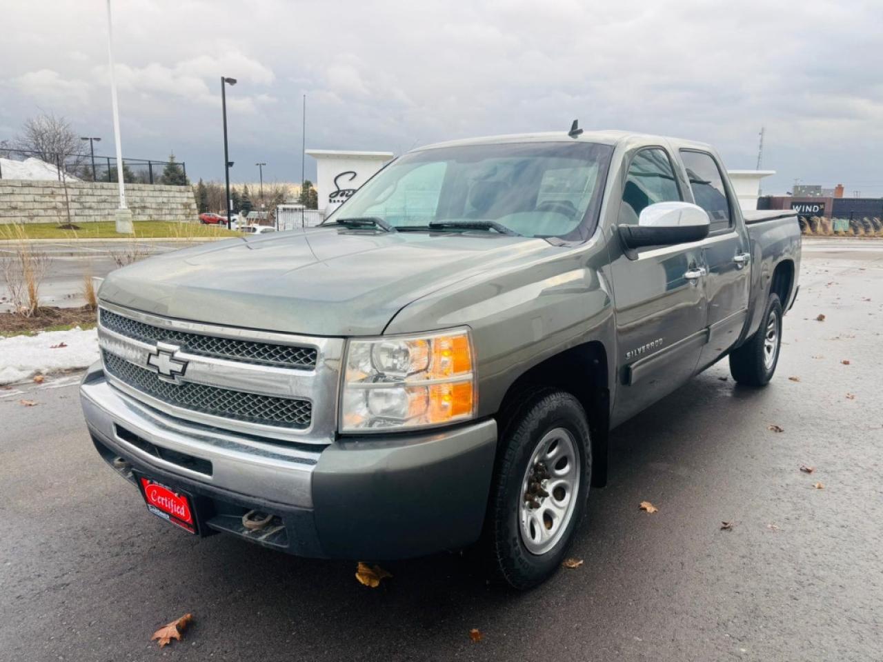 2011 Chevrolet Silverado 1500 Xtra Fuel Economy 4x2 Crew Cab 5.75 ft. box 143.5 in. WB Automatic Photo0