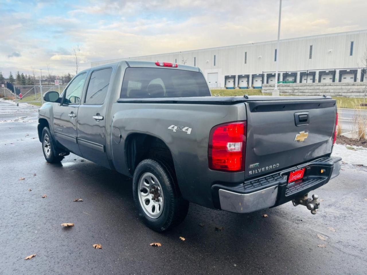 2011 Chevrolet Silverado 1500 Xtra Fuel Economy 4x2 Crew Cab 5.75 ft. box 143.5 in. WB Automatic Photo