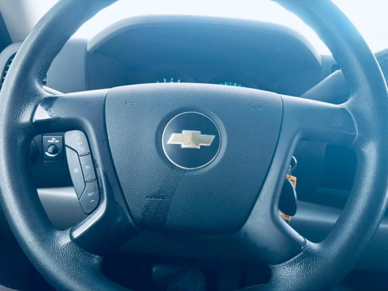 2011 Chevrolet Silverado 1500 Xtra Fuel Economy 4x2 Crew Cab 5.75 ft. box 143.5 in. WB Automatic Photo