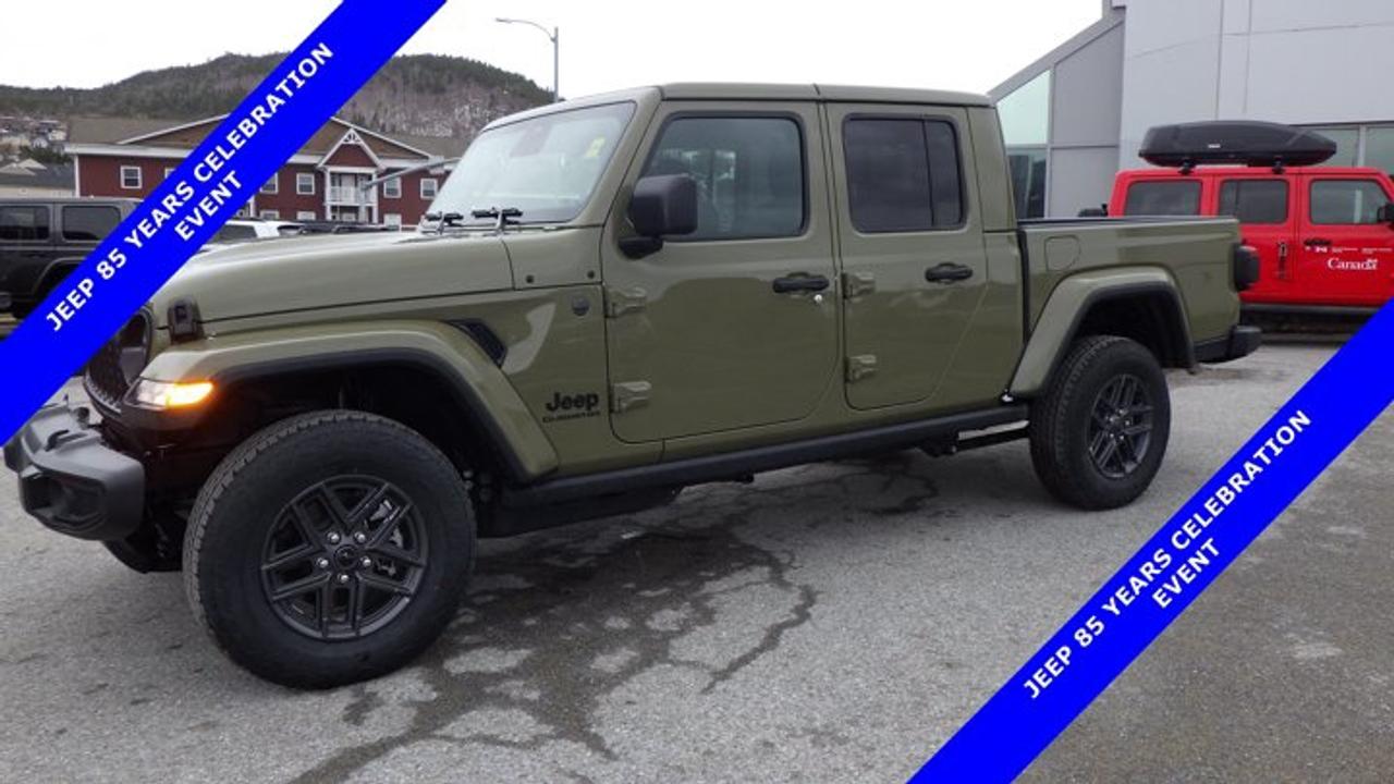 Sport S 4x4, 8-Speed Automatic w/OD, Regular Unleaded V-6 3.6 L/220