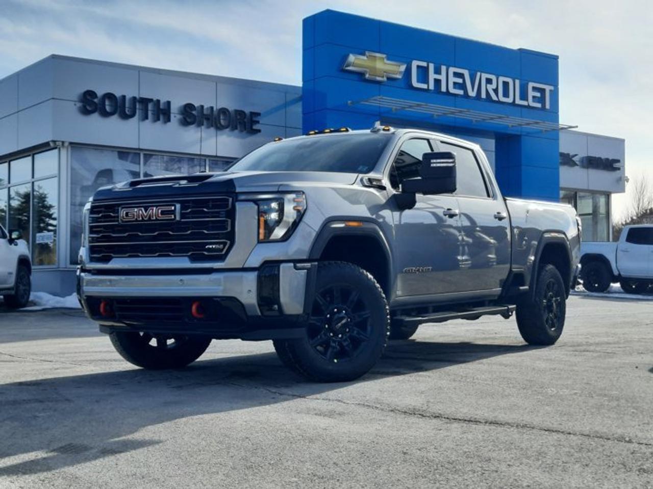 4WD Crew Cab 159 AT4, 10-Speed Automatic, Turbocharged Diesel V8 6.6L/