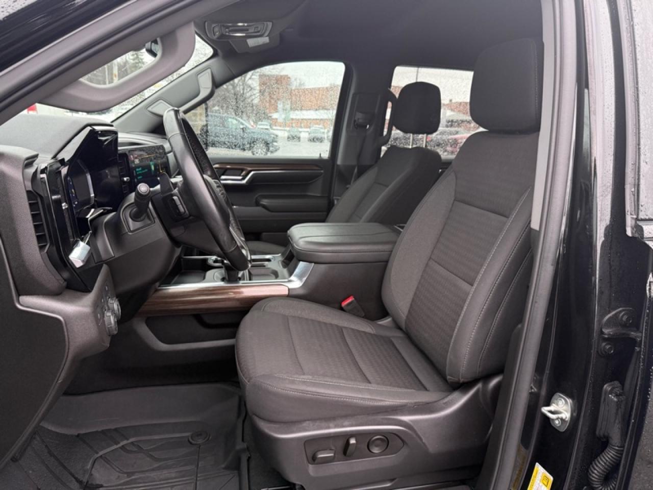 2024 Chevrolet Silverado 1500 RST  - Fog Lights Photo