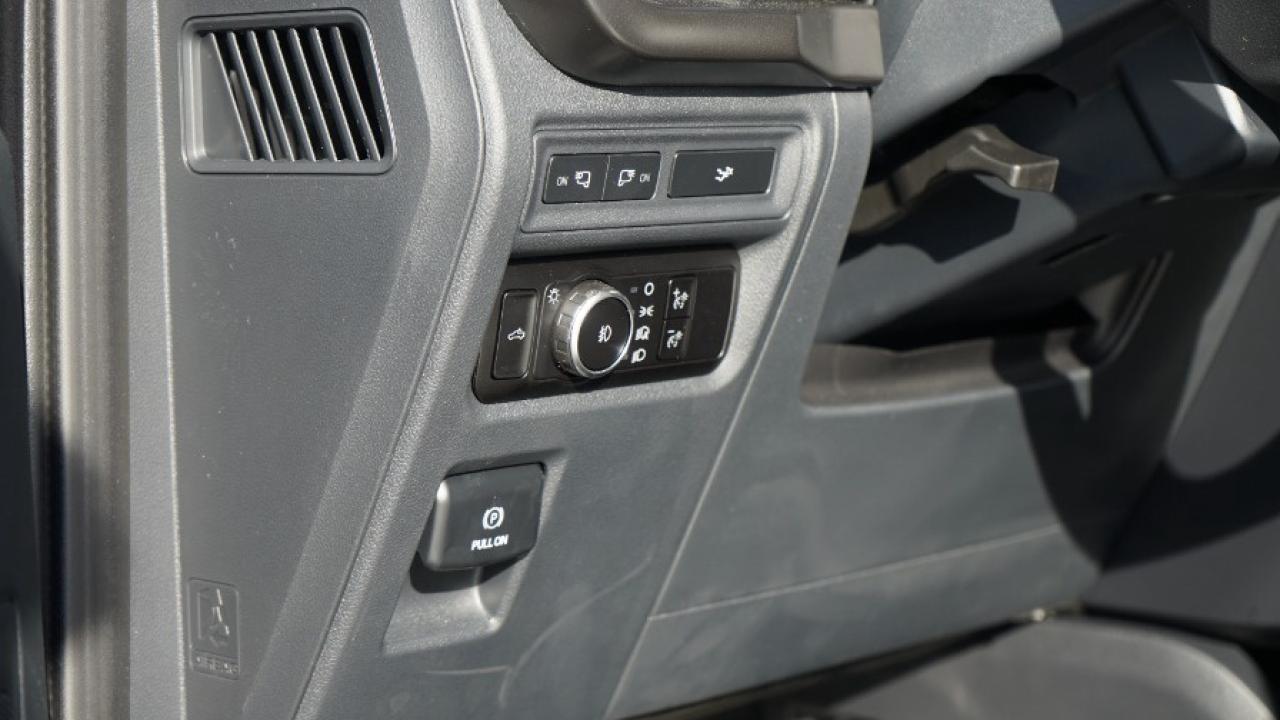 2024 Ford F-150 XLT Photo