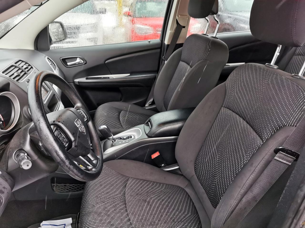 2017 Dodge Journey SE Photo