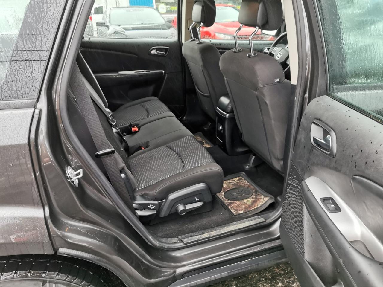 2017 Dodge Journey SE Photo