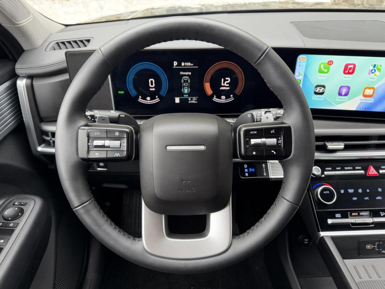 2026 Hyundai Santa Fe Hybrid Preferred AWD Photo